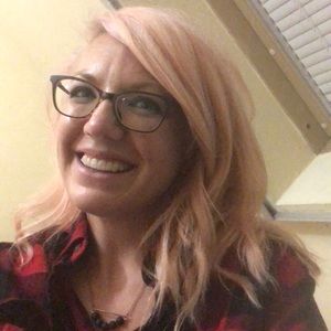 Meet your Posher, Tomina